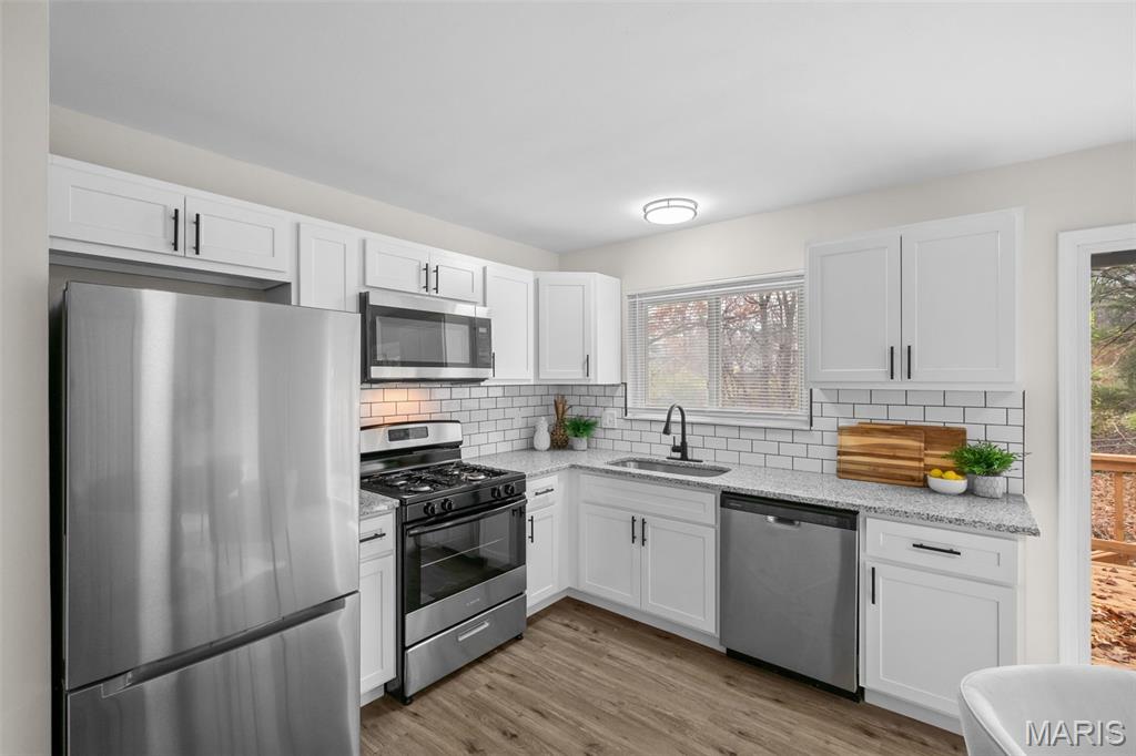 1320 Fenton Hills Road Fenton, MO 63026 - Photo 4 of 43