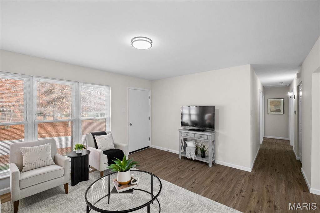 1320 Fenton Hills Road Fenton, MO 63026 - Photo 6 of 43