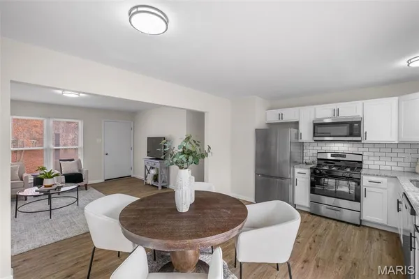 $353,000 | 1320 Fenton Hills Road, Fenton, MO 63026