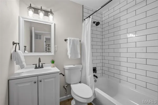 $353,000 | 1320 Fenton Hills Road, Fenton, MO 63026