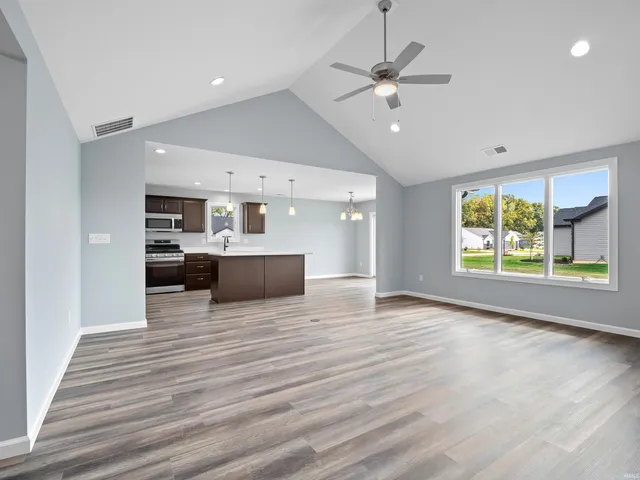 $368,900 | 15554 Brimwillow Drive, Huntertown, IN 46748