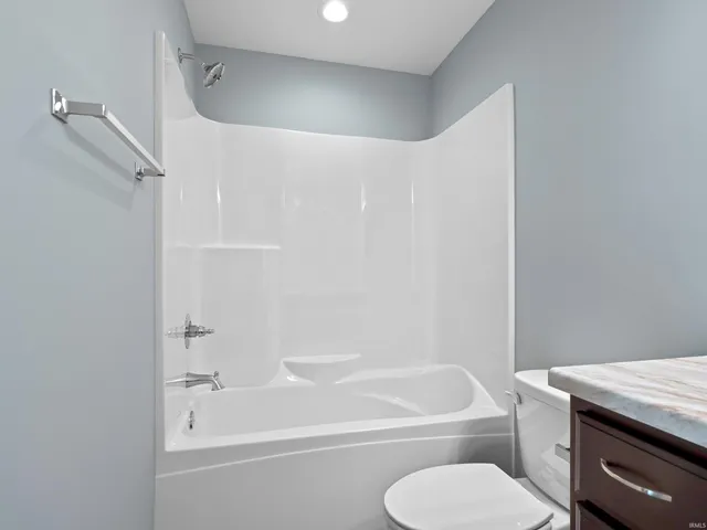 $368,900 | 15554 Brimwillow Drive, Huntertown, IN 46748