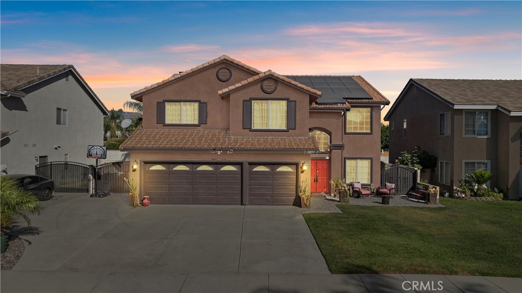 32853 Starlight Street Wildomar, CA 92595 - Photo 2 of 32 a front view of a house with a yard