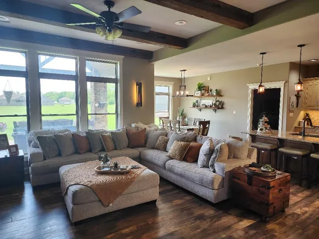 $749,000 | 1605 North 1037th Road, Lawrence, KS 66046