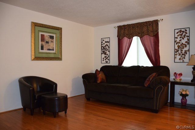 8911 Pepperidge Road North Chesterfield, VA 23236 - Photo 4 of 12 Gallery Image 4