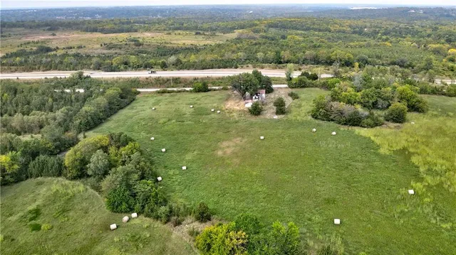 $147,000 | 8203 Outer Belt Road, Grandview, MO 64030