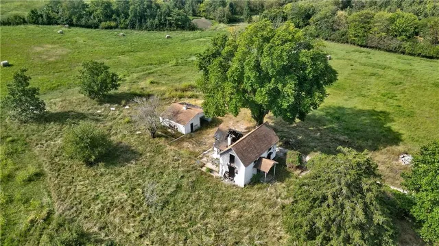 $147,000 | 8203 Outer Belt Road, Grandview, MO 64030