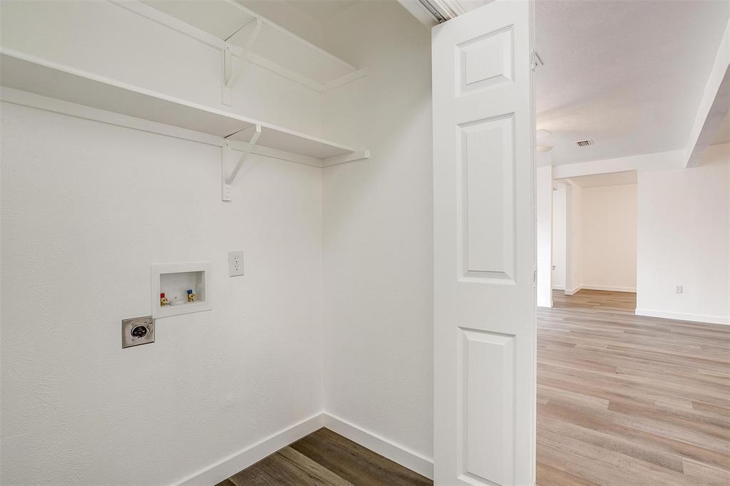 3105 Acton School Road Granbury, TX 76049 - Photo 21 of 40 a view of utility room