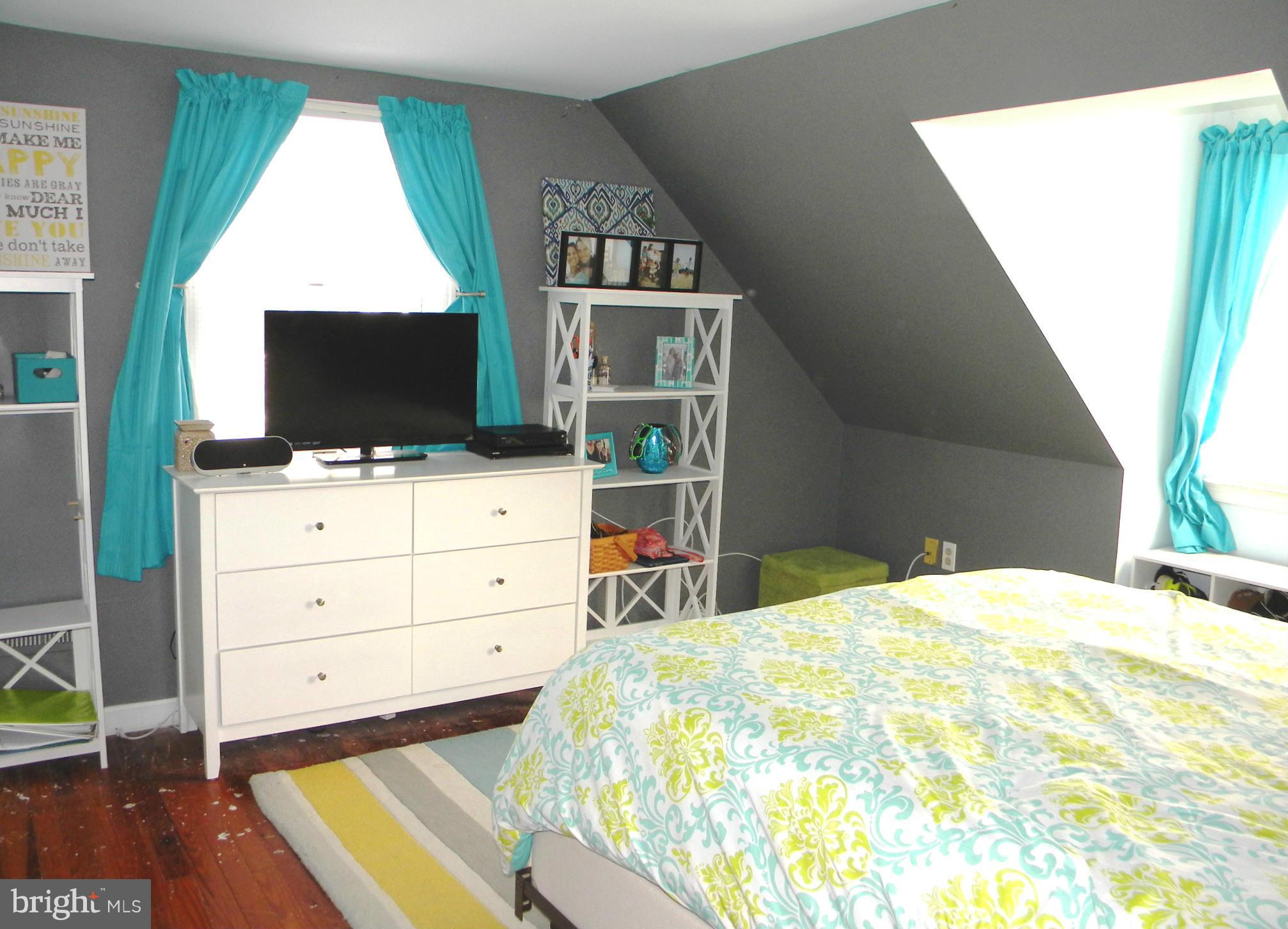 2806 Ridge Road Huntingtown, MD 20639 - Photo 21 of 30 Bedroom