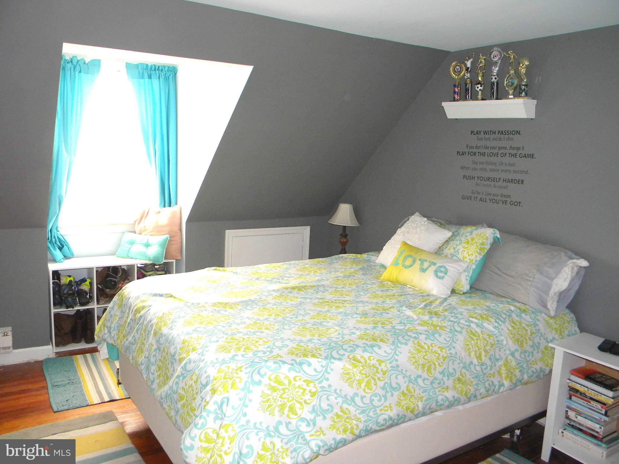 2806 Ridge Road Huntingtown, MD 20639 - Photo 23 of 30 Bedroom