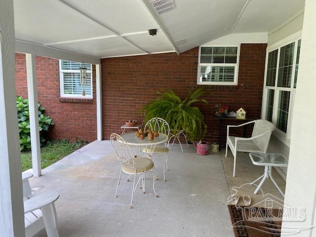 6366 John Diamond Road Milton, FL 32583 - Photo 7 of 19 Gallery Image 7