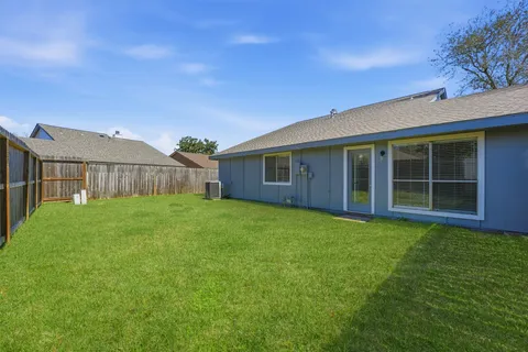 $332,000 | 2210 Trail W Street, Sugar Land, TX 77478