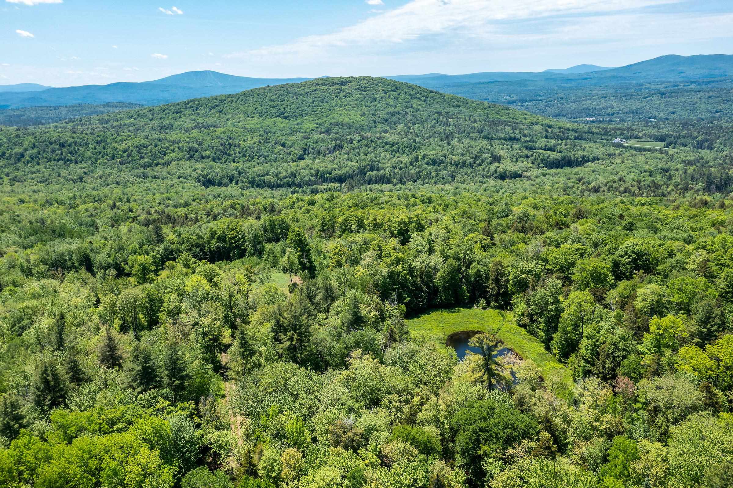 1809 Marsh Hill Road Andover, VT 05143 - Photo 17 of 28