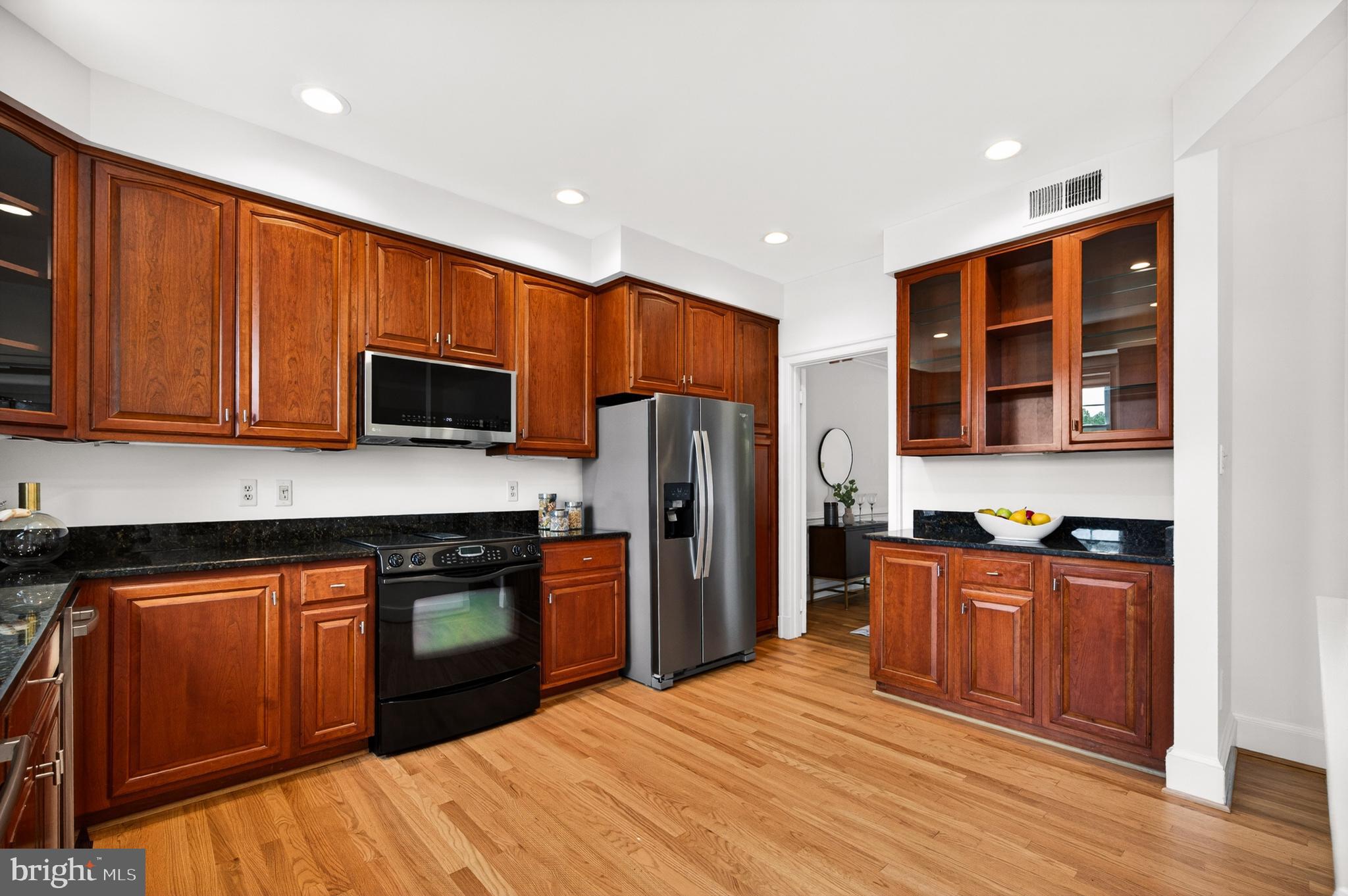 8016 Quarry Ridge Way Bethesda, MD 20817 - Photo 21 of 69