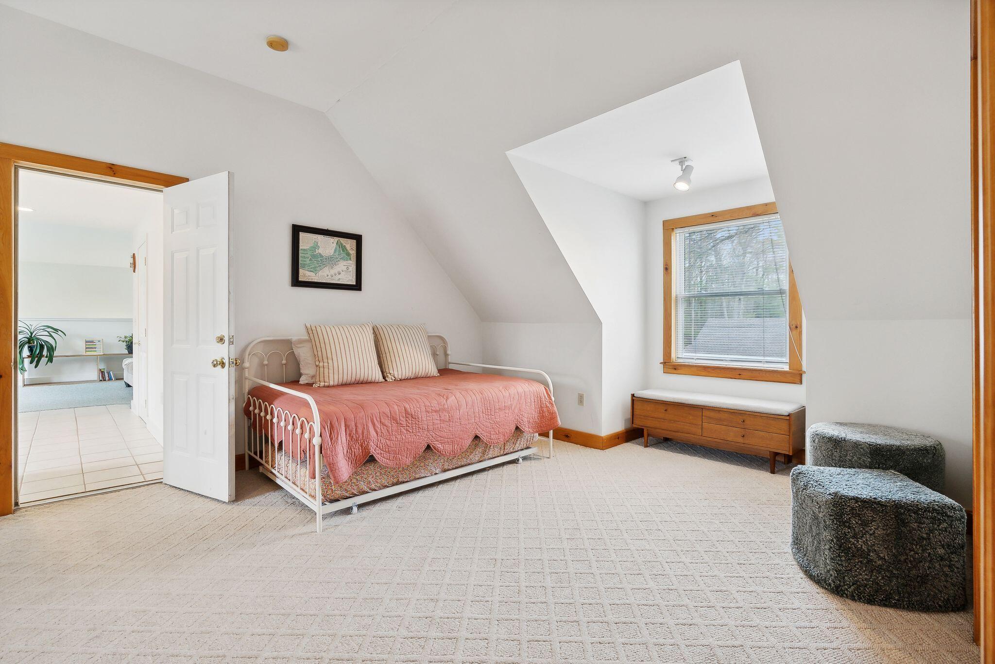 8 Raymond Road Falmouth, ME 04105 - Photo 34 of 43 43_DSC02203