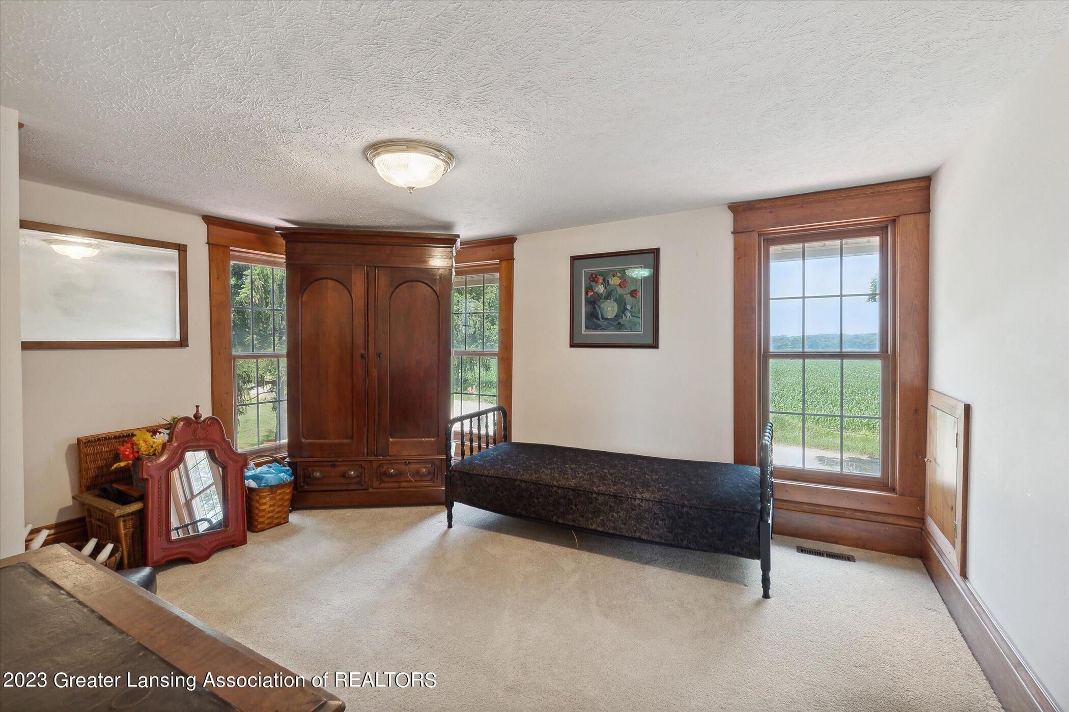 3390 East Howe Road Dewitt, MI 48820 - Photo 28 of 54 29-3390-E-Howe-Rd-DeWitt-MI-48820-Window