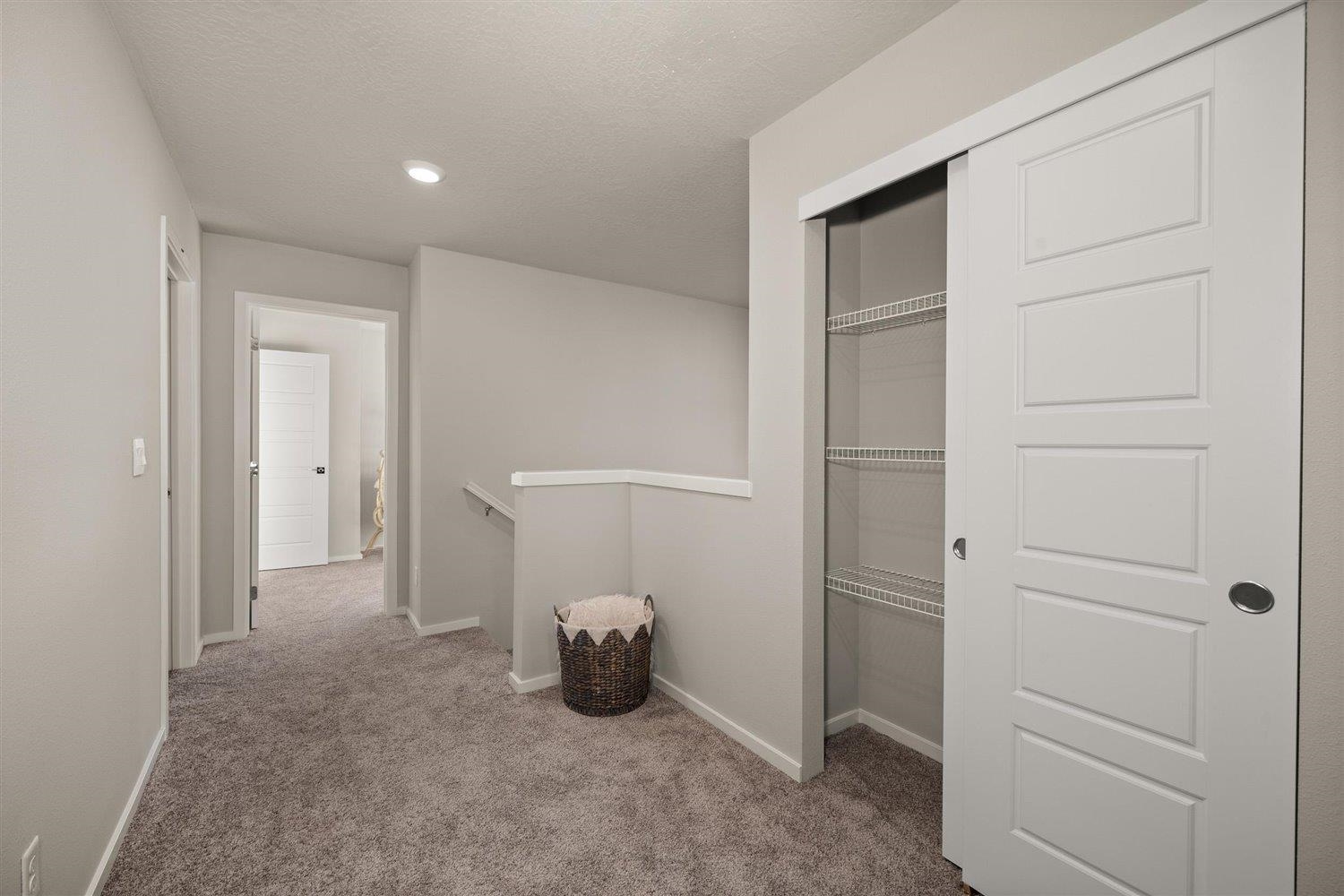 12009 North Hvn Street Mead, WA 99021 - Photo 13 of 24 Gallery Image 13