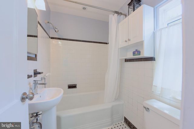 $805,000 | 18 East Masonic View Avenue, Unit A, Alexandria, VA 22301