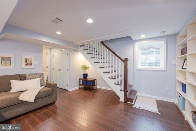 $805,000 | 18 East Masonic View Avenue, Unit A, Alexandria, VA 22301