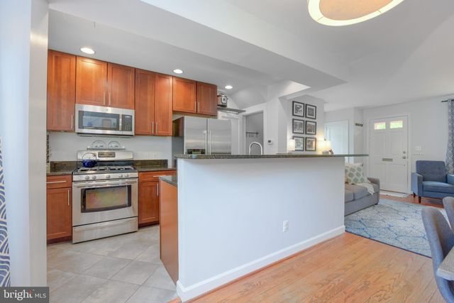 $805,000 | 18 East Masonic View Avenue, Unit A, Alexandria, VA 22301