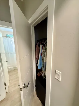 $4,000 | 760 Lenox Avenue, Unit 1, Miami Beach, FL 33139