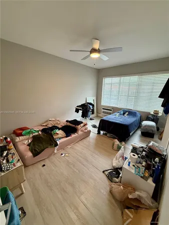 $4,000 | 760 Lenox Avenue, Unit 1, Miami Beach, FL 33139