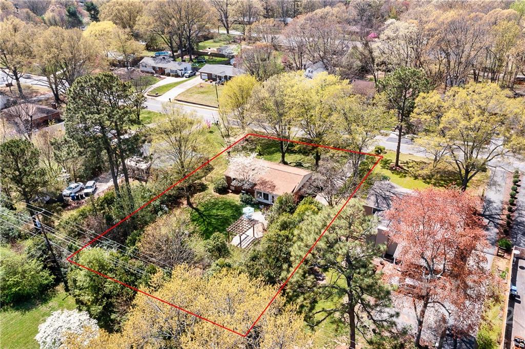 422 Fieldstone Road Mooresville, NC 28115 - Photo 32 of 36 a view of a city