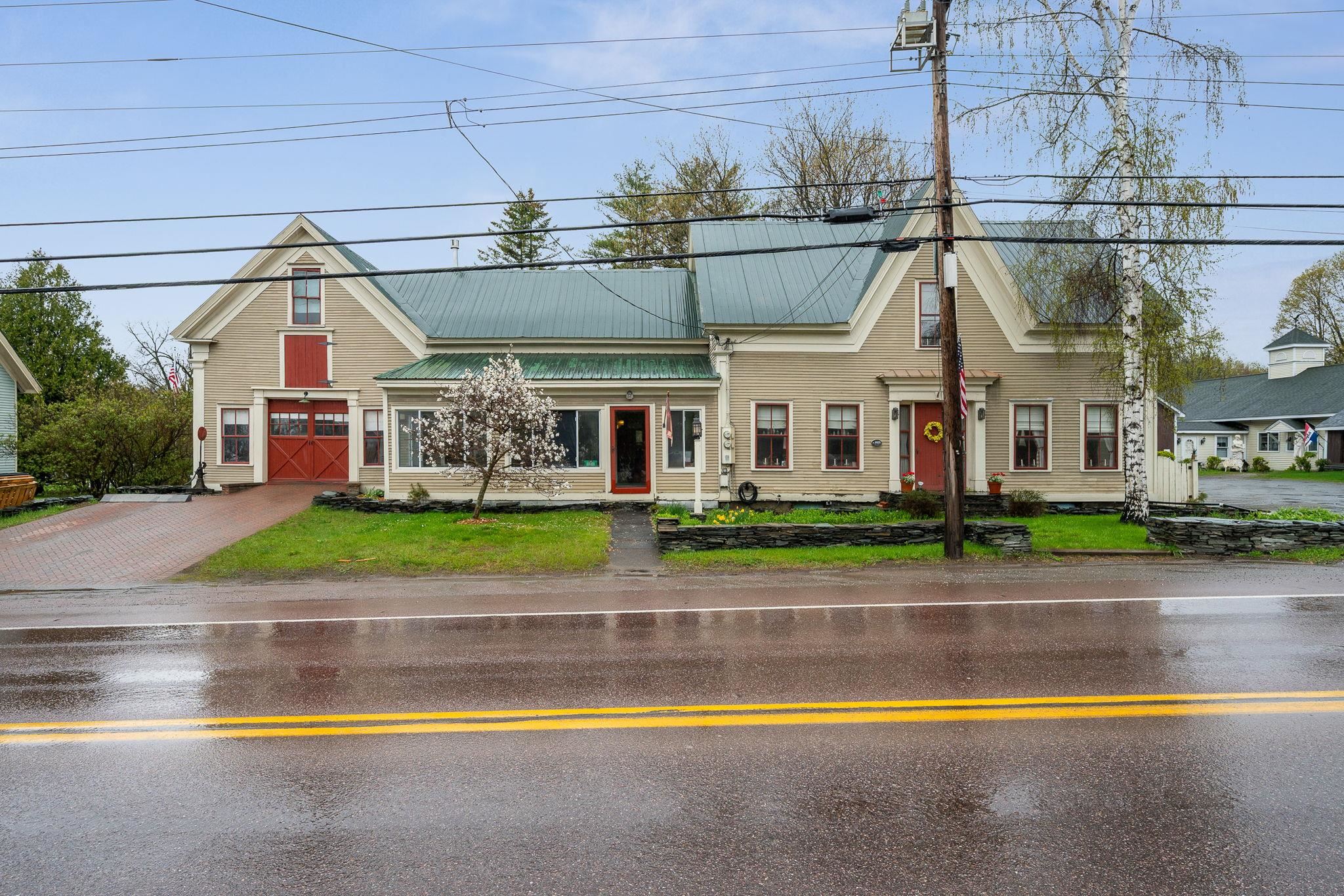 3471 Waterbury-Stowe Road Waterbury, VT 05677 - Photo 3 of 60