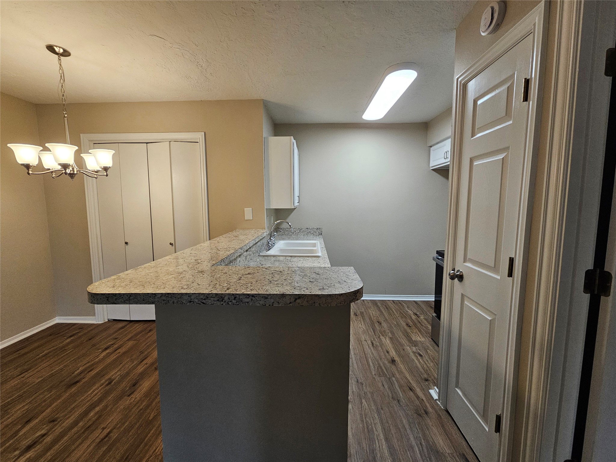 3224 Timmons Lane, Unit 128 Houston, TX 77027 - Photo 16 of 34