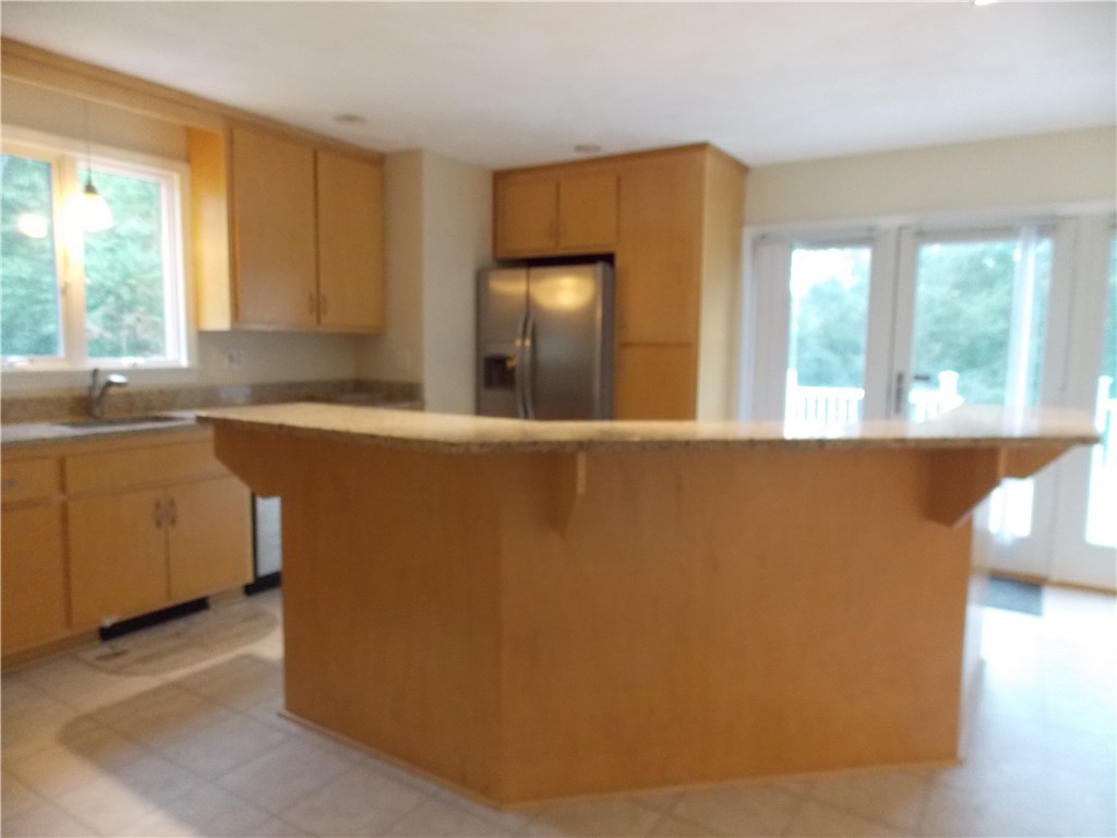 285 Whipple Road Burrillville, RI 02859 - Photo 3 of 27