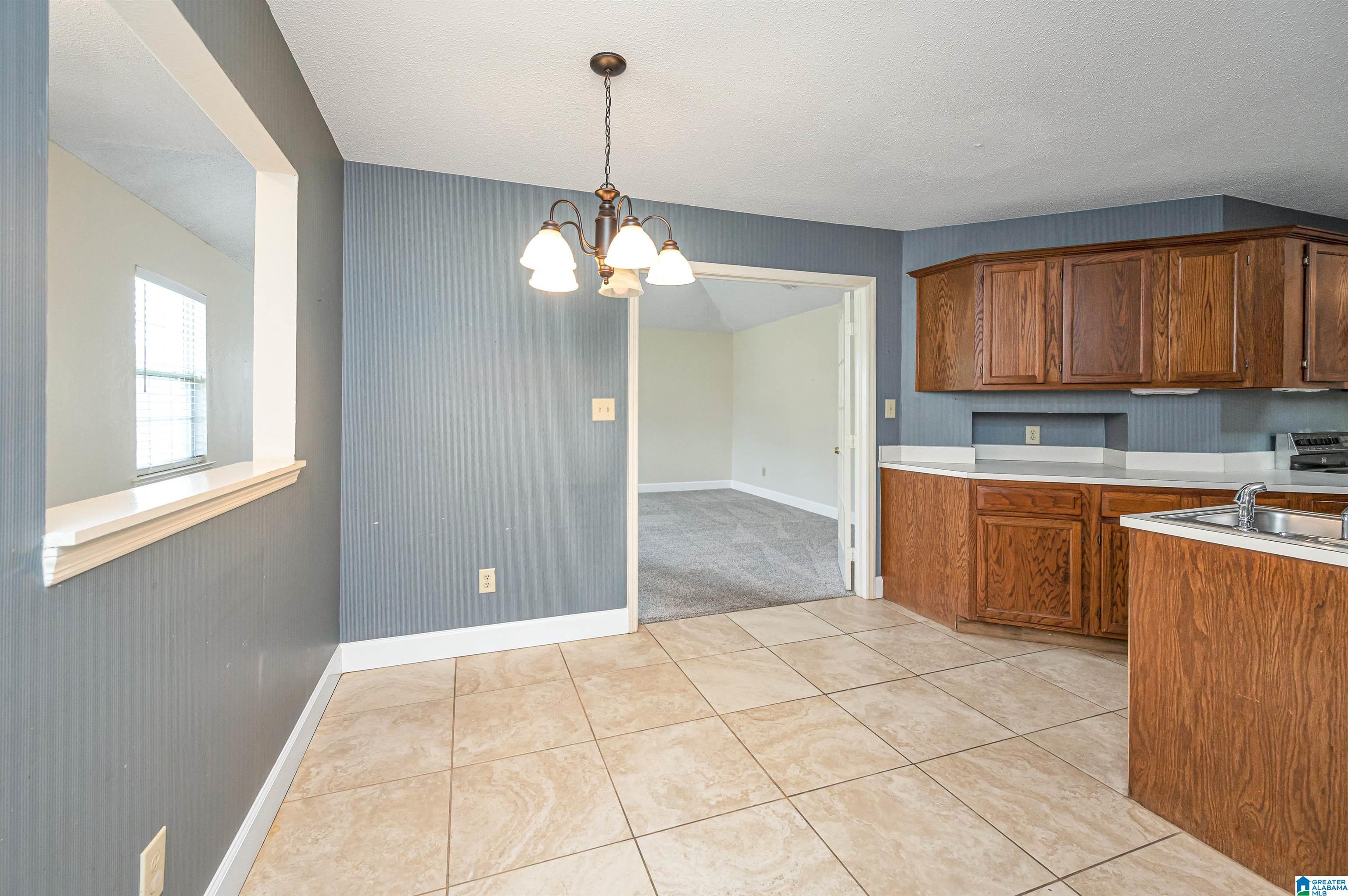 132 Braxton Way Pelham, AL 35124 - Photo 18 of 35