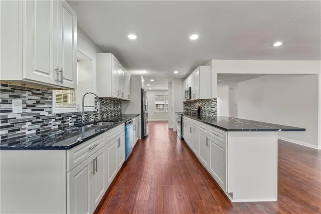 $294,900 | 1692 Pheasant Drive, Hampton, GA 30228