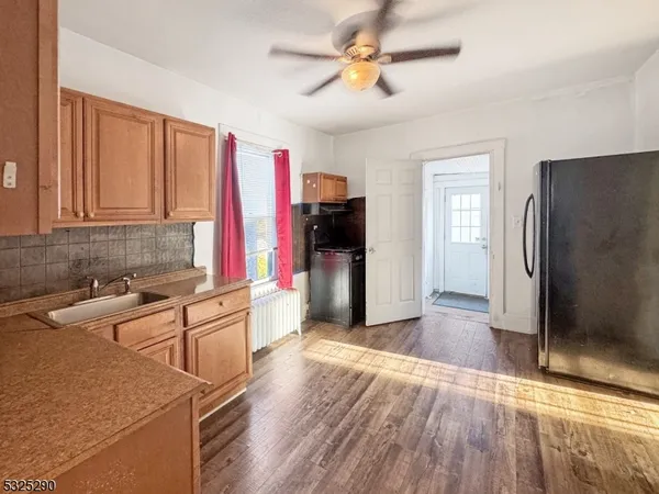 $1,750 | 62 Summit Avenue, Unit B, Phillipsburg, NJ 08865