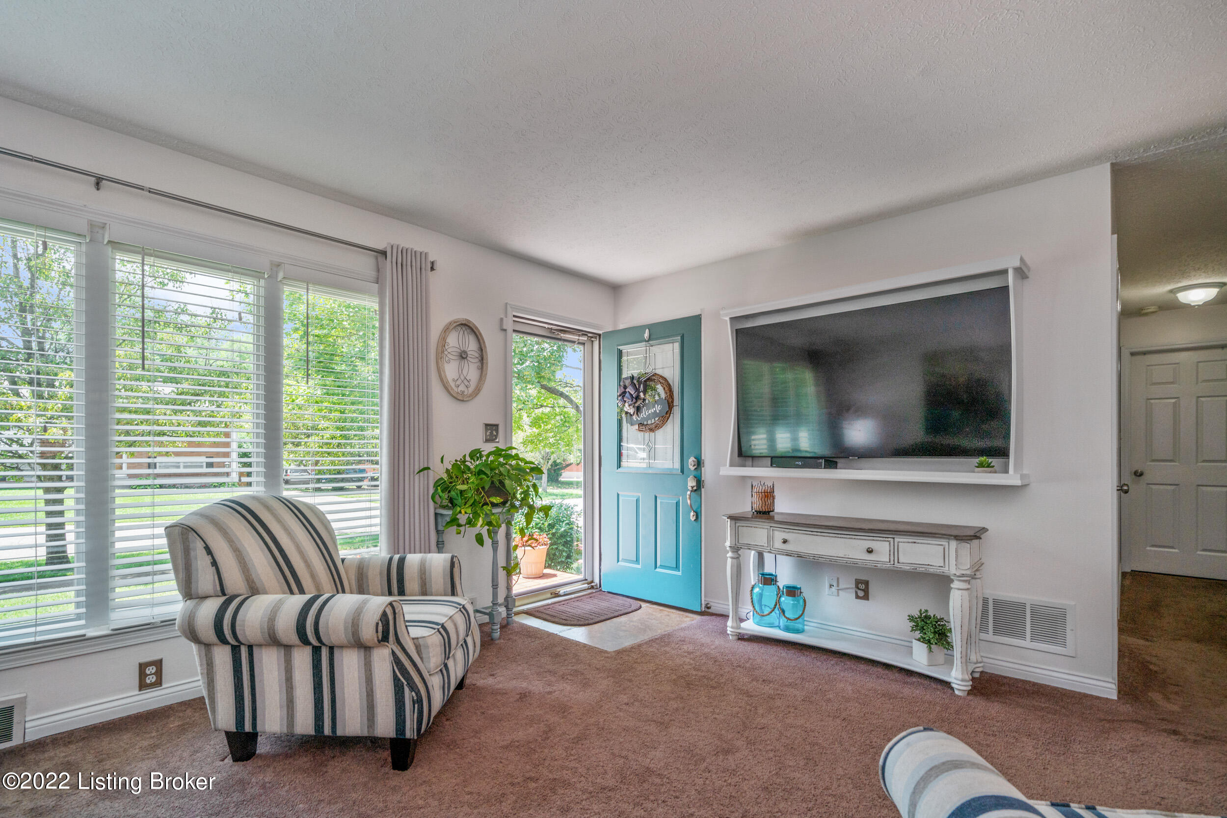 1011 Clayborne Road-13