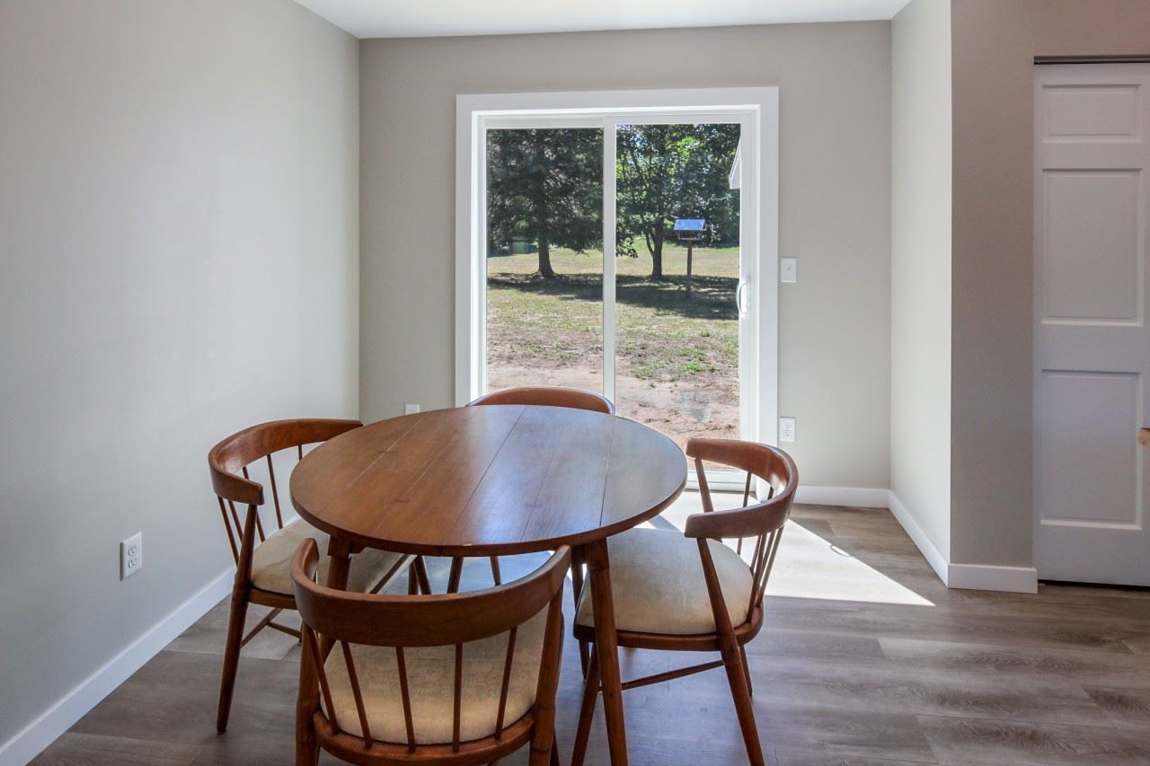 13177 Cinder Road Beulah, MI 49617 - Photo 6 of 23 1878815-5.JPG