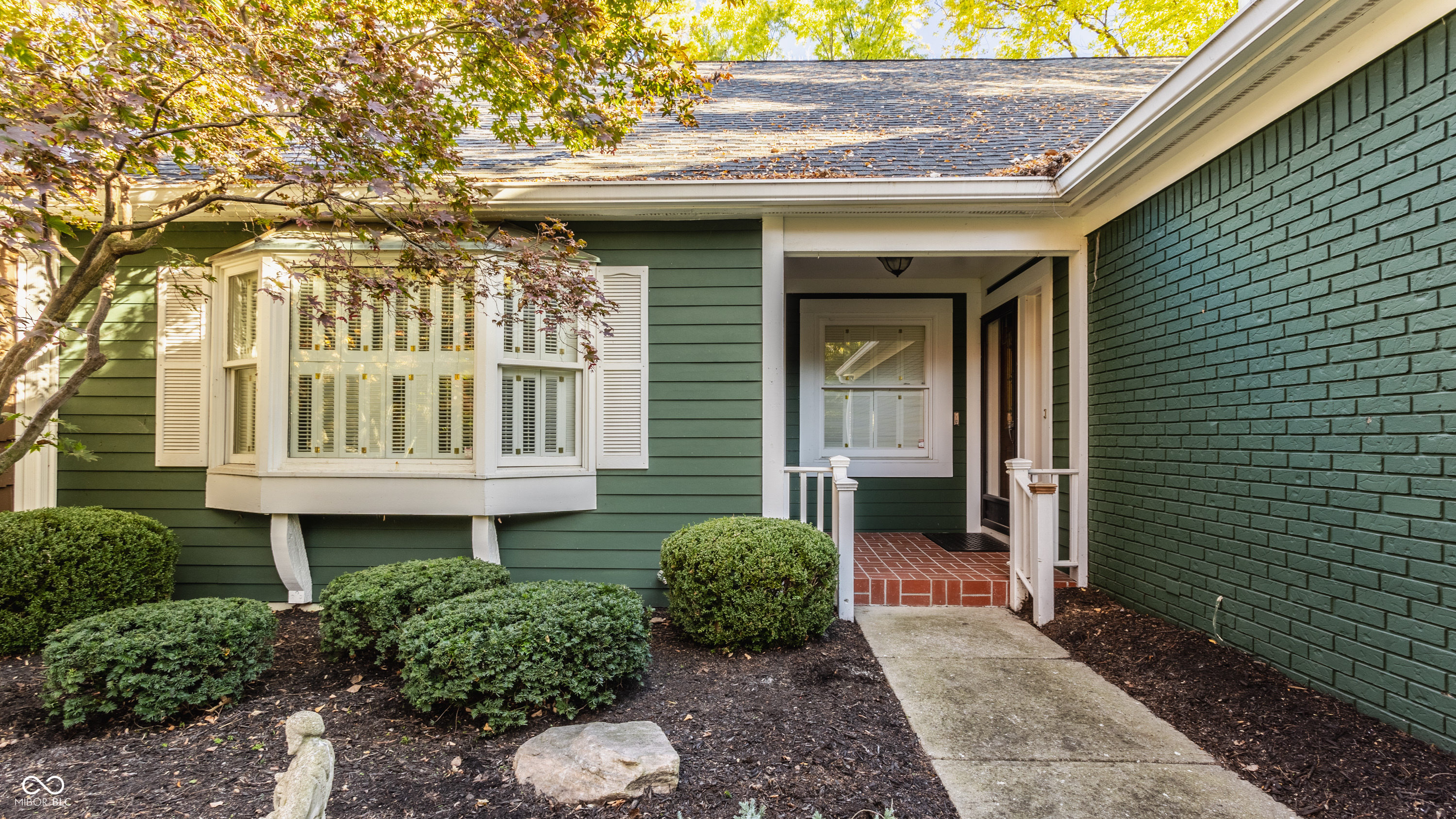 3614 Bay Rd S Drive Indianapolis, IN 46240 - Photo 3 of 40