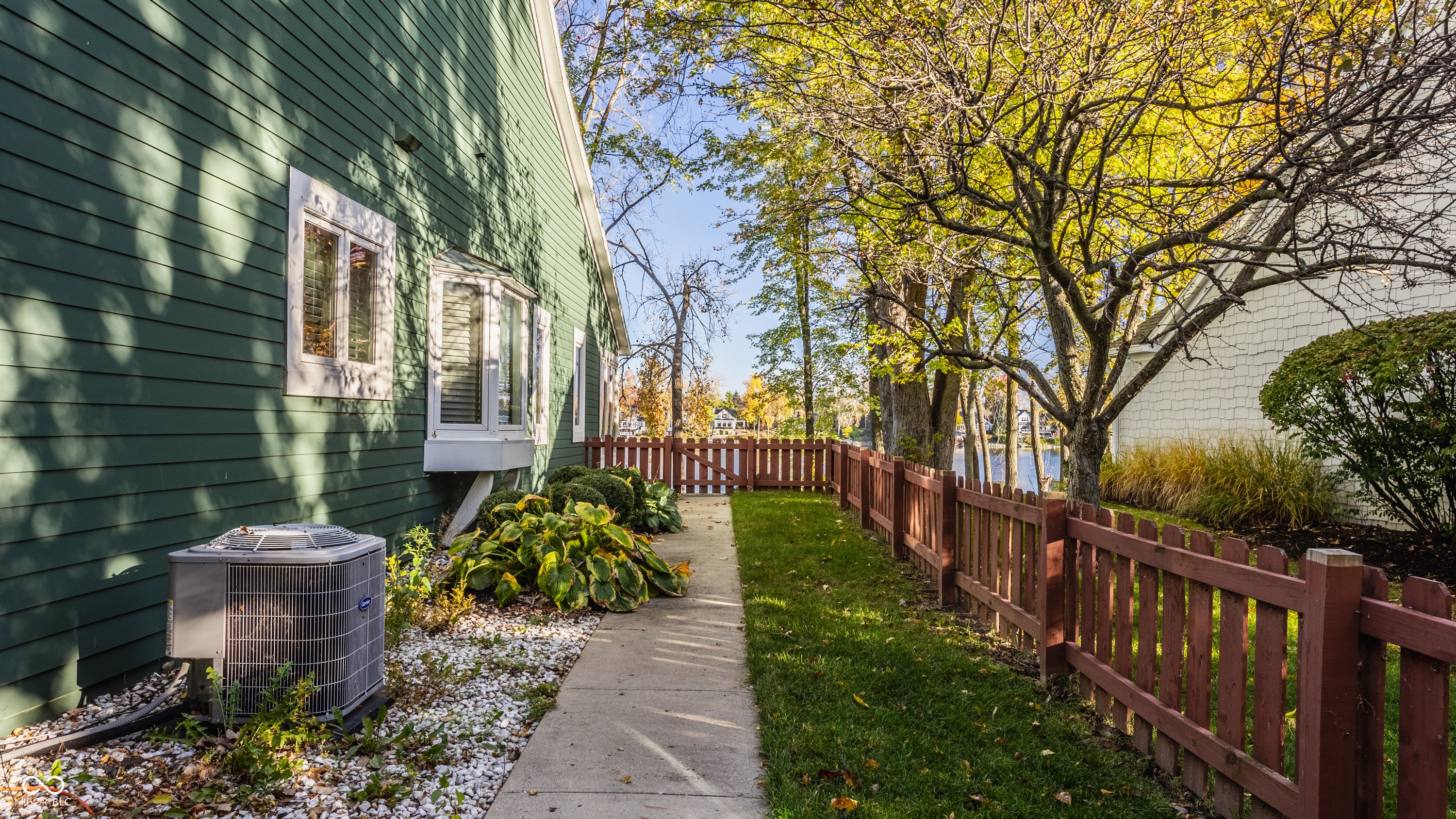 3614 Bay Rd S Drive Indianapolis, IN 46240 - Photo 32 of 40