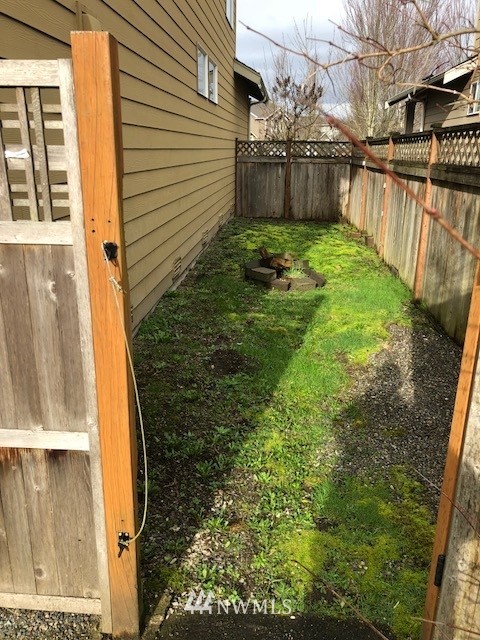 7333 Radius Loop Southeast Lacey, WA 98513 - Photo 5 of 24 Gallery Image 5