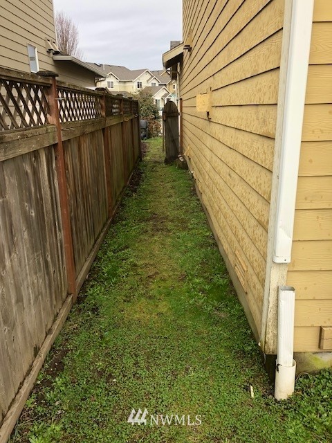 7333 Radius Loop Southeast Lacey, WA 98513 - Photo 6 of 24 Gallery Image 6