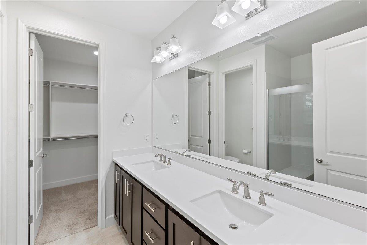 2041 Atlas Loop Mountain View, CA 94043 - Photo 34 of 51