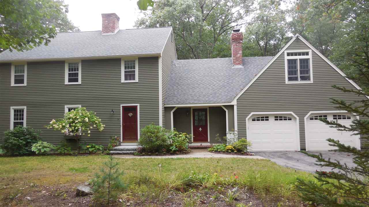 14 Holt Road Amherst, NH 03031 - Photo 1 of 40