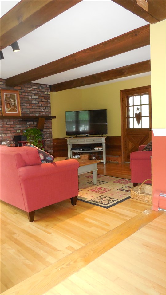 14 Holt Road Amherst, NH 03031 - Photo 16 of 40