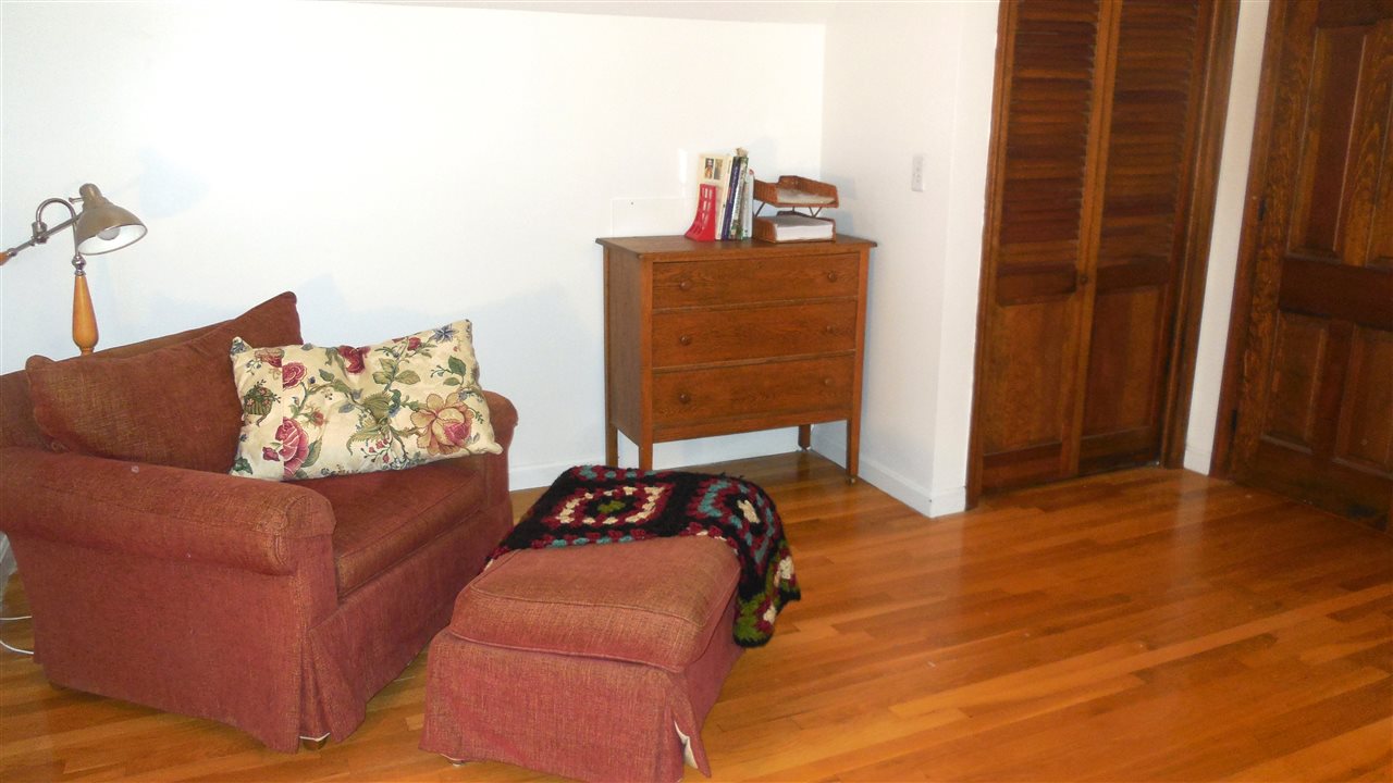 14 Holt Road Amherst, NH 03031 - Photo 17 of 40