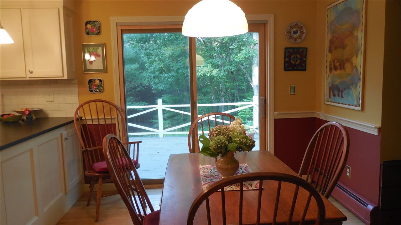 14 Holt Road Amherst, NH 03031 - Photo 10 of 40
