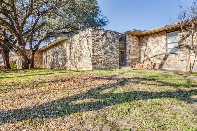 $345,000 | 4500 Westridge Avenue, Unit 25, Fort Worth, TX 76116