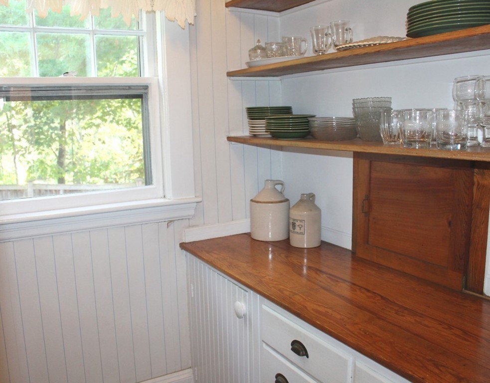5 Parallel Street Arlington, MA 02474 - Photo 11 of 29 Gallery Image 11