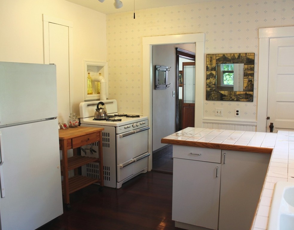 5 Parallel Street Arlington, MA 02474 - Photo 13 of 29 Gallery Image 13