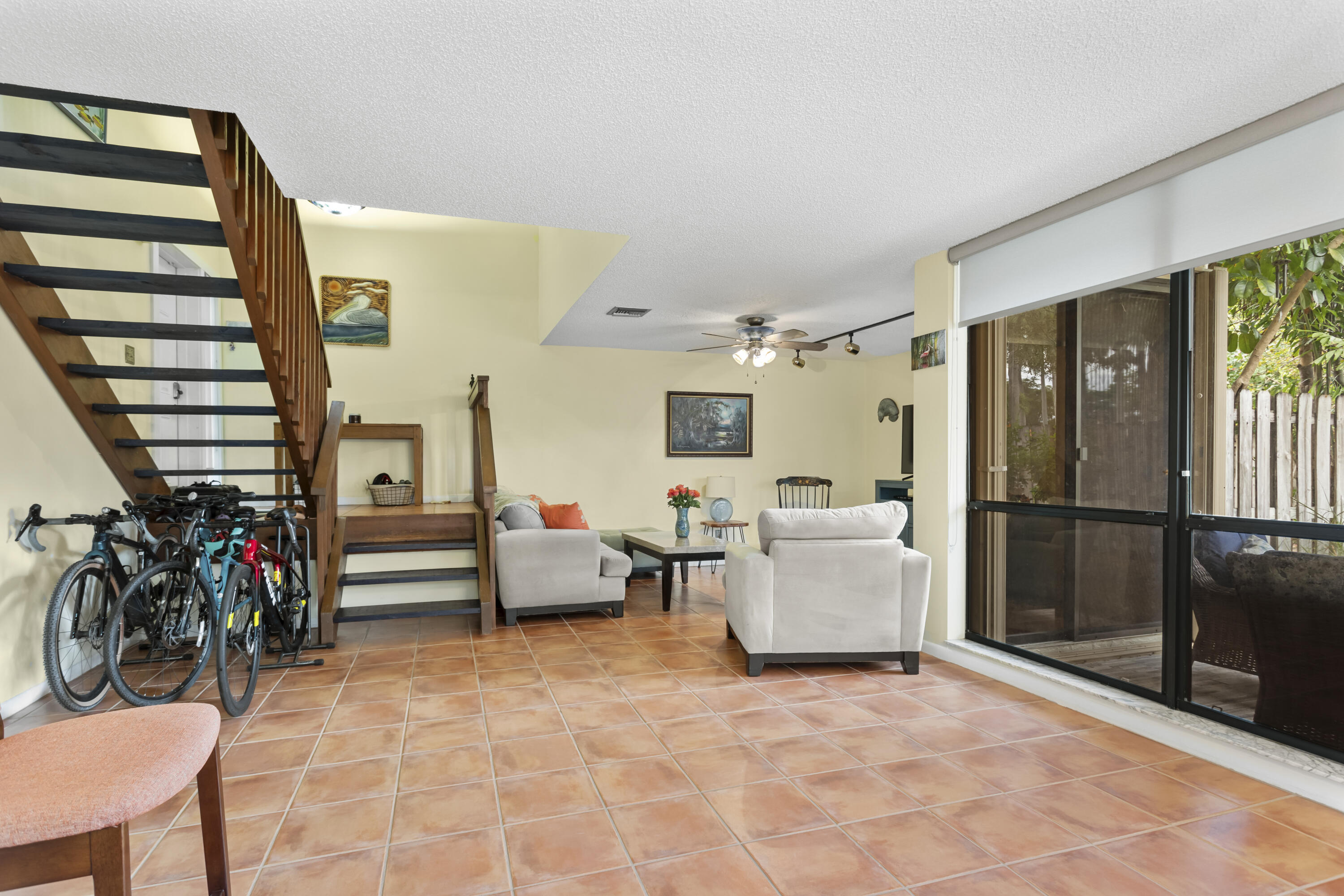 5789 Fox Hollow Drive, Unit B Boca Raton, FL 33486 - Photo 5 of 25 Living Room/Great Room