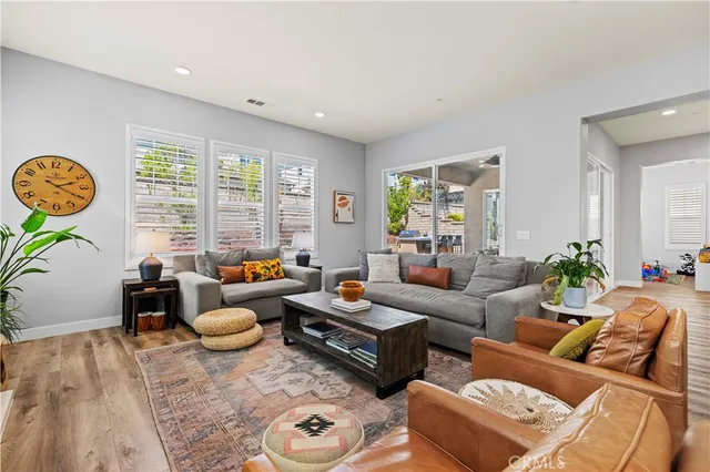 $1,150,000 | 20825 Red Sky Court, Saugus, CA 91350