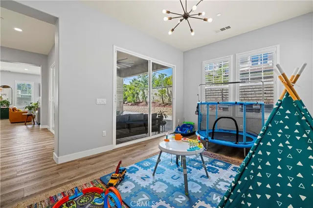 $1,150,000 | 20825 Red Sky Court, Saugus, CA 91350